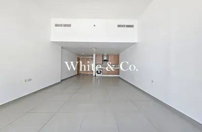 Apartment - Studio - 1 Bathroom for rent in Ariyana Tower - Dubai Marina - Dubai