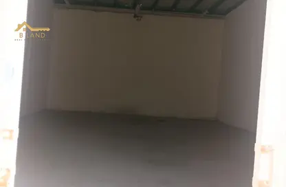 Warehouse - Studio - 1 Bathroom for rent in Al Sajaa Industrial - Al Sajaa - Sharjah