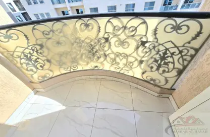 Apartment - 1 Bedroom - 2 Bathrooms for rent in Muwaileh 29 Building - Muwaileh - Sharjah