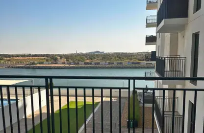 Apartment - Studio - 1 Bathroom for sale in Waters Edge - Yas Island - Abu Dhabi