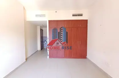 Apartment - 1 Bedroom - 2 Bathrooms for rent in Al Nada Tower - Al Nahda - Sharjah