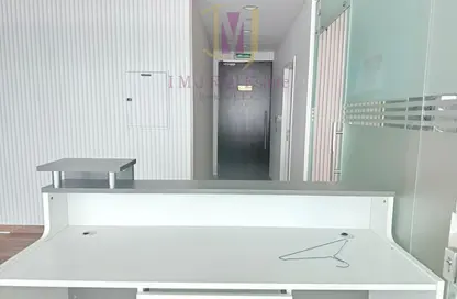Office Space - Studio - 1 Bathroom for rent in Bayswater - Business Bay - Dubai