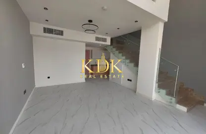 فيلا - غرفة نوم - 2 حمامات للايجار في روكان 3 - دبي لاند - دبي فيلا - غرفة نوم - 2 حمامات للايجار في روكان 3 - دبي لاند - دبي