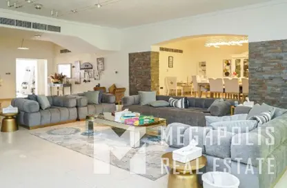 Villa - 7+ Bedrooms - 7+ Bathrooms for sale in Al Garhoud Villas - Al Garhoud - Dubai