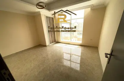 Apartment - 3 Bedrooms - 3 Bathrooms for rent in Al Jawhara Building - Al Rawda 3 - Al Rawda - Ajman