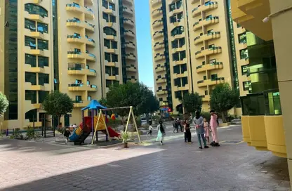 شقة - 2 غرف نوم - 2 حمامات للايجار في أبراج الراشدية - الراشدية - عجمان وسط المدينة - عجمان