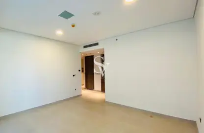 شقة - غرفة نوم - 1 حمام للبيع في ويست فايف بيزنس باي ريزيدينس - الخليج التجاري - دبي