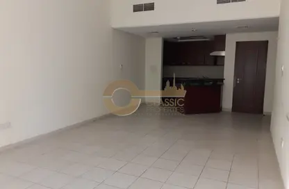شقة - غرفة نوم - 2 حمامات للبيع في طراز مغولي - ديسكفري غاردنز - دبي