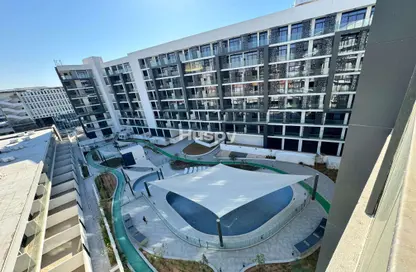 Apartment - 1 Bathroom for sale in The Gate - Masdar City - Abu Dhabi