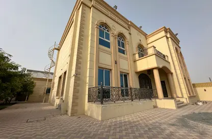 Villa - 7+ Bedrooms - 7+ Bathrooms for rent in Al Khawaneej 1 - Al Khawaneej - Dubai