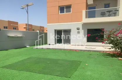 Outdoor House image for: Townhouse - 3 Bedrooms - 4 Bathrooms for sale in Manazel Al Reef 2 - Al Samha - Abu Dhabi, Image 1