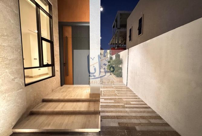 15833935 - صورة العقار 2