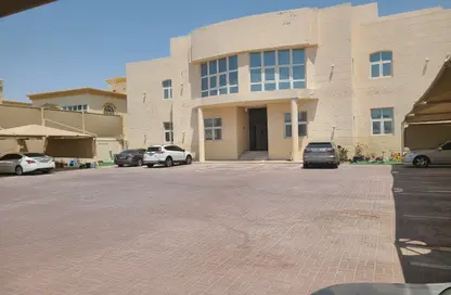 Apartment - 3 Bedrooms - 3 Bathrooms for rent in Mohamed Bin Zayed Centre - Mohamed Bin Zayed City - Abu Dhabi