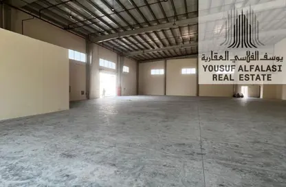 Warehouse - Studio - 2 Bathrooms for rent in Umm Al Thuoob - Umm Al Quwain