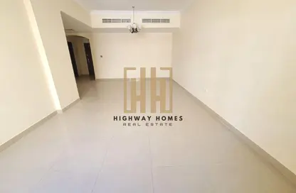 Apartment - 2 Bedrooms - 2 Bathrooms for rent in Muwaileh 29 Building - Muwaileh - Sharjah