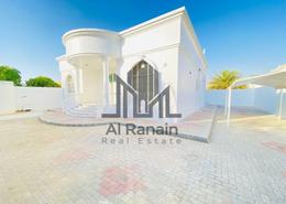 Villa - 4 bedrooms - 3 bathrooms for rent in Ramlat Zakher - Zakher - Al Ain