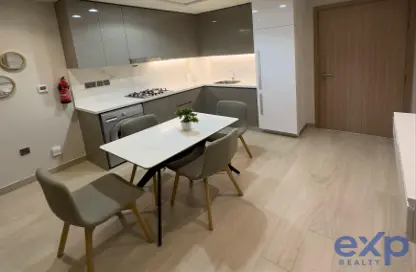 Kitchen image for: Apartment - 1 Bedroom - 1 Bathroom for rent in Azizi Riviera 19 - Meydan One - Meydan - Dubai, Image 1