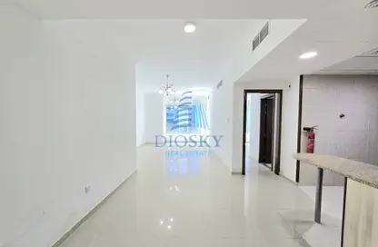 Apartment - 1 Bedroom - 2 Bathrooms for rent in Ontario Tower - Business Bay - Dubai