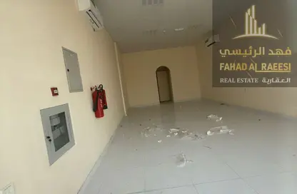 Shop - Studio - 1 Bathroom for rent in Umm Al Thuoob - Umm Al Quwain