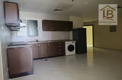 Apartment - 1 Bedroom - 1 Bathroom for rent in RAK Tower - Al Seer - Ras Al Khaimah