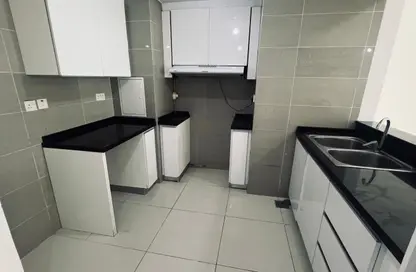 شقة - 2 غرف نوم - 3 حمامات للايجار في 2 مرينا هايتس - مارينا سكوير - جزيرة الريم - أبوظبي شقة - 2 غرف نوم - 3 حمامات للايجار في 2 مرينا هايتس - مارينا سكوير - جزيرة الريم - أبوظبي