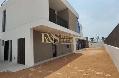 Villa - 4 Bedrooms - 5 Bathrooms for sale in Tilal Al Furjan - Al Furjan - Dubai