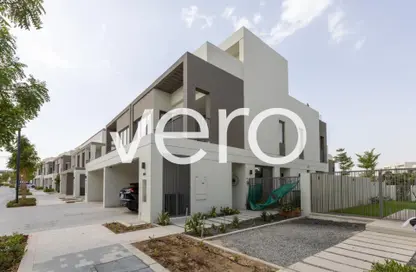 Villa - 4 Bedrooms - 5 Bathrooms for rent in Aura - Tilal Al Ghaf - Dubai