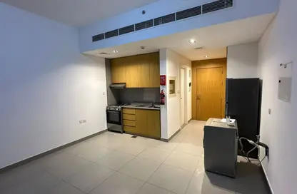 Apartment - Studio - 1 Bathroom for rent in Souks Residential - Al Mamsha - Muwaileh - Sharjah