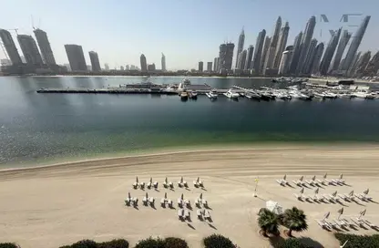 Apartment - 2 Bedrooms - 2 Bathrooms for rent in EMAAR Beachfront - Dubai Harbour - Dubai