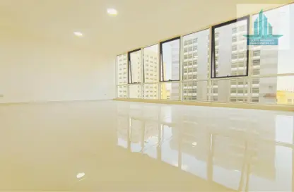 Apartment - 3 Bedrooms - 4 Bathrooms for rent in Al Jaber Building - Al Hosn - Al Khalidiya - Abu Dhabi