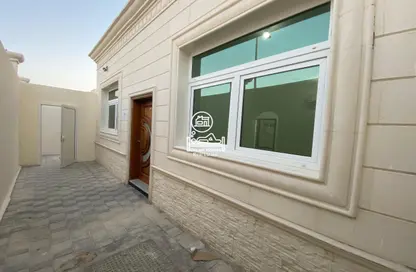Apartment - 2 Bedrooms - 2 Bathrooms for rent in Madinat Al Riyad - Abu Dhabi