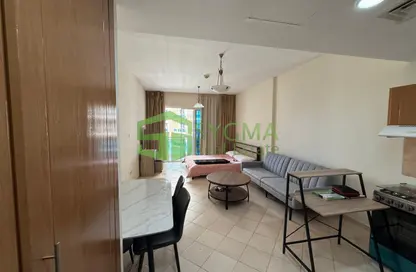 شقة - 1 حمام للايجار في B  برج - لاجو فيستا - مدينة دبي للإنتاج (اي ام بي زد) - دبي