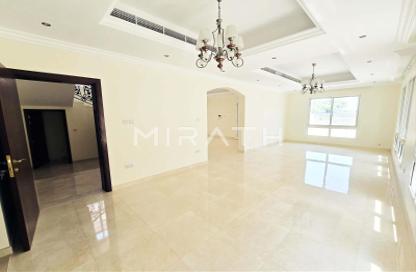 Villa - 4 Bedrooms - 5 Bathrooms for rent in Umm Suqeim 2 Villas - Umm Suqeim 2 - Umm Suqeim - Dubai