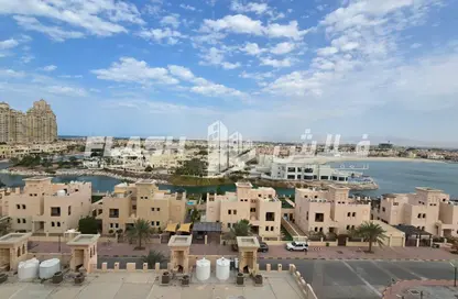 شقة - 2 غرف نوم - 3 حمامات للايجار في شقق مارينا E - مساكن الحمرا مارينا - قرية الحمرا - رأس الخيمة