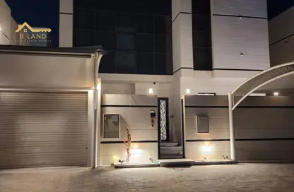 شقة - 5 غرف نوم - 7 حمامات للايجار في الزاهية جاردنز - الزاهية - عجمان شقة - 5 غرف نوم - 7 حمامات للايجار في الزاهية جاردنز - الزاهية - عجمان