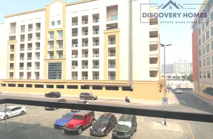 Apartment - 1 Bedroom - 2 Bathrooms for rent in Trio Building - Al Barsha 1 - Al Barsha - Dubai