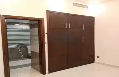 شقة - 2 غرف نوم - 3 حمامات للايجار في لا فونتانا - ارجان - دبي