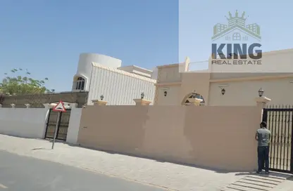 فيلا - 4 غرف نوم - 3 حمامات للايجار في فلل الروضة 2 - 2  الروضة - الروضة - عجمان