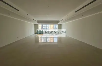 Apartment - 4 Bedrooms - 4 Bathrooms for rent in Al Khan Corniche - Al Khan - Sharjah