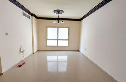 Apartment - 1 Bedroom - 1 Bathroom for rent in Hend Tower - Al Taawun Street - Al Taawun - Sharjah
