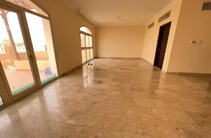 Villa - 4 Bedrooms - 5 Bathrooms for rent in Shakhbout City - Abu Dhabi