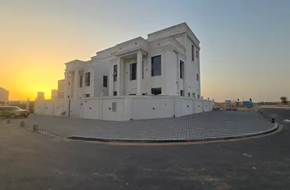 Villa - 5 Bedrooms - 7 Bathrooms for sale in Al Yasmeen 1 - Al Yasmeen - Ajman