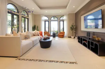 فيلا - 4 غرف نوم - 5 حمامات للايجار في فيلات القناة المائية - نخلة جميرا - دبي