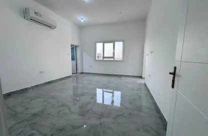 Apartment - 1 Bathroom for rent in Madinat Al Riyad - Abu Dhabi