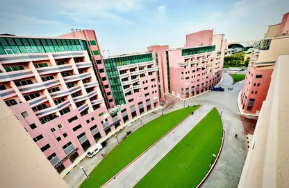 Apartment - Studio - 1 Bathroom for rent in The Gardens Buildings - The Gardens - Dubai