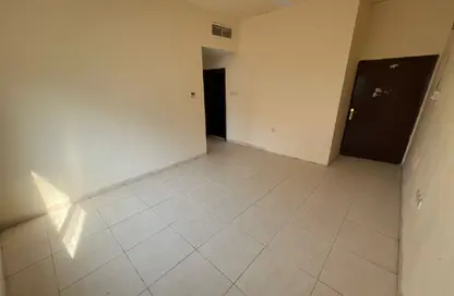Apartment - 1 Bedroom - 1 Bathroom for rent in Ajman Corniche Road - Ajman
