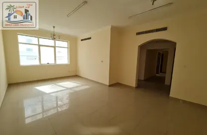 Apartment - 2 Bedrooms - 2 Bathrooms for rent in Al Khan Corniche - Al Khan - Sharjah