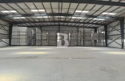Warehouse - Studio for rent in Jebel Ali Freezone - Jebel Ali - Dubai