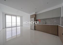Kitchen image for: Apartment - 2 bedrooms - 2 bathrooms for rent in Beach Isle - EMAAR Beachfront - Dubai Harbour - Dubai, Image 1