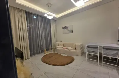 Apartment - 1 Bedroom - 2 Bathrooms for rent in Samana Hills - Arjan - Dubai